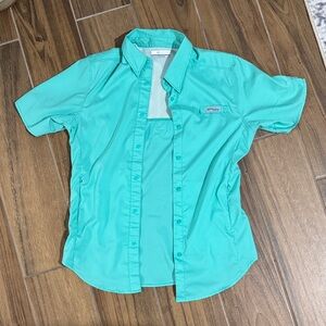 Columbia Aqua Short Sleeve Shirt